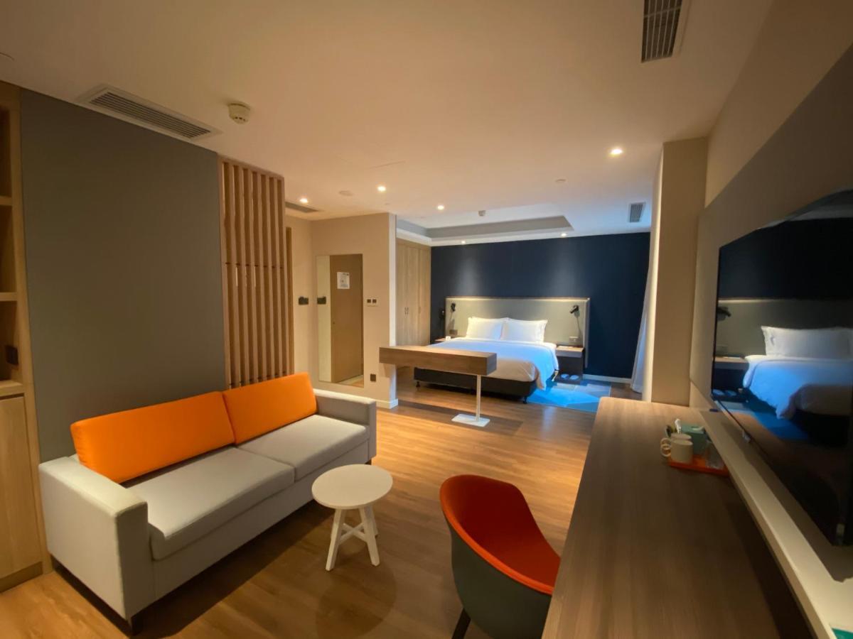 Holiday Inn Express Shanghai Hongqiao North By Ihg Fengbang Екстер'єр фото